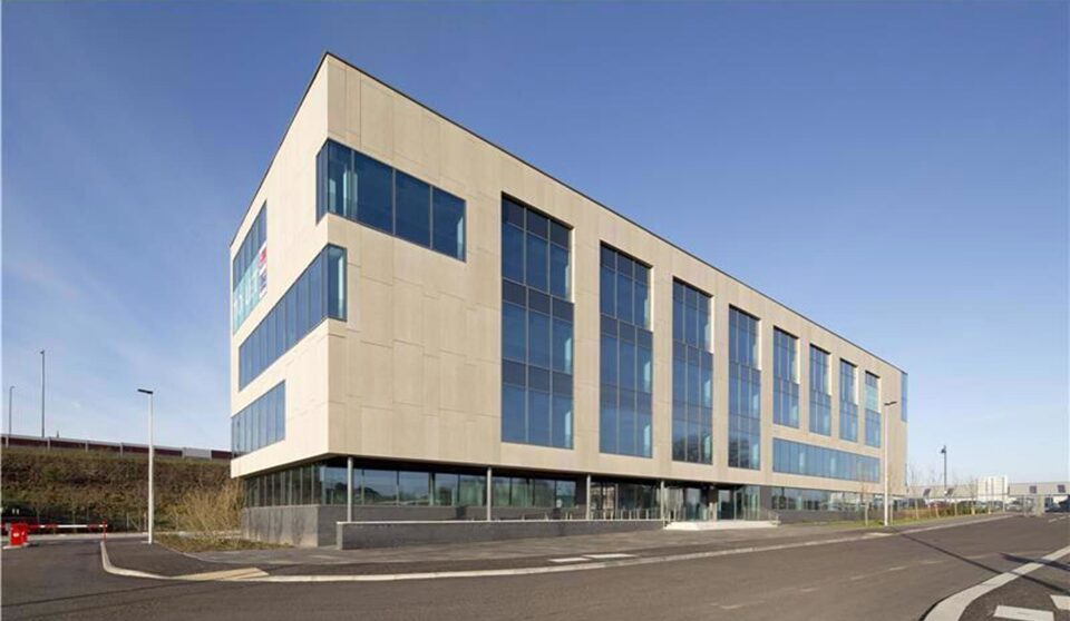 Delta Energy Systems signs for new Scottish HQ