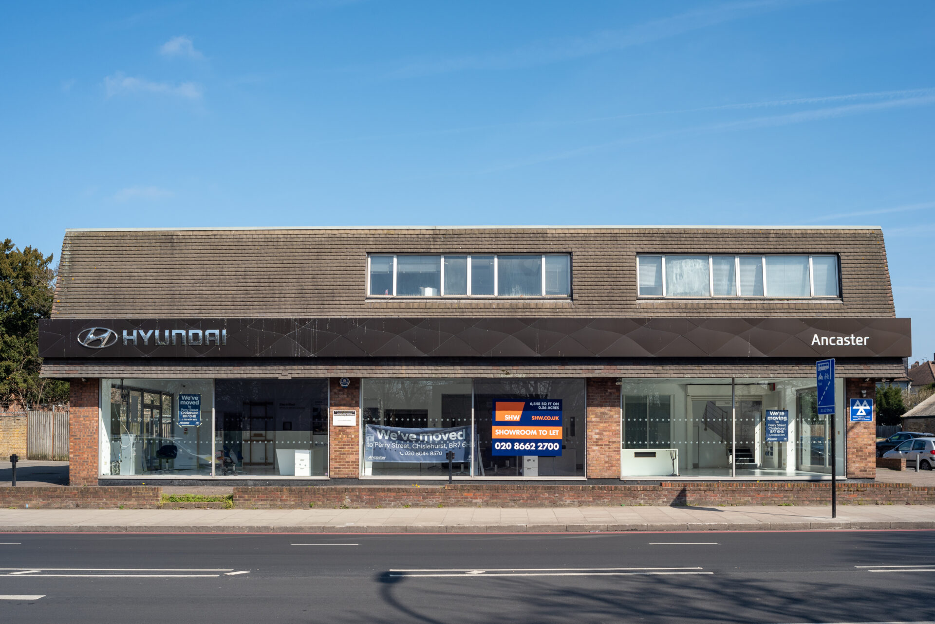 A car showroom unit featuring the Hyundai logo