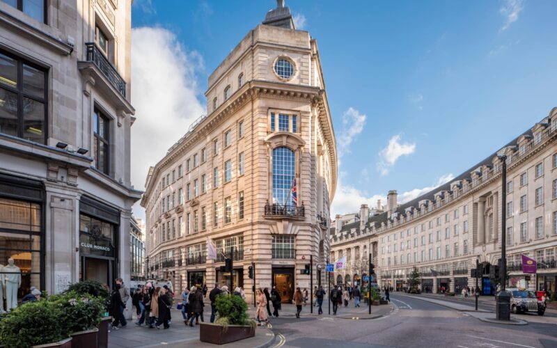 100 Regent Street_Photo Credit_Richard Leeney-min