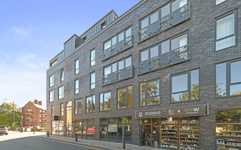 94 Hanbury Street
