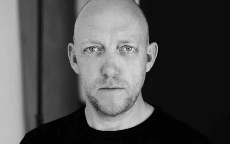 Andrew Phillips headshot