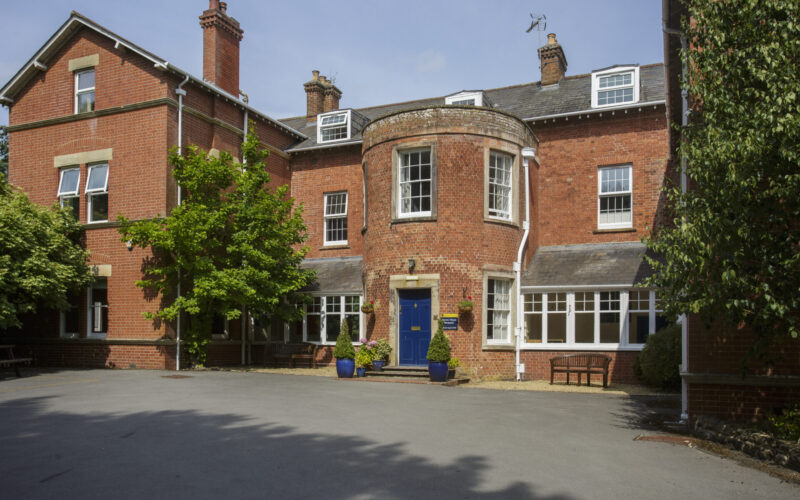 Bishopstrow College