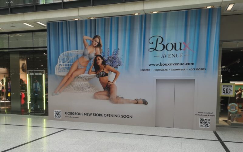 Boux Avenue hoarding