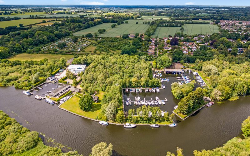 Brundall Gardens Marina