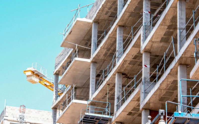 Multi-story,Building,Under,Construction,With,Concrete,Floors,,Support,Columns,,Safety