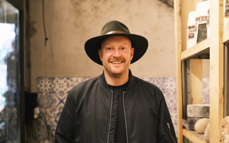 Conor Gadd - Burro-min
