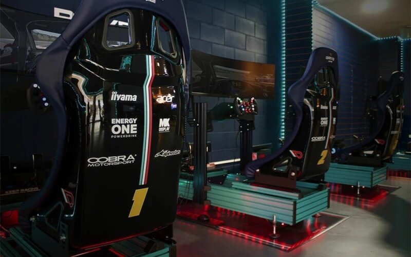 Drive Lounge 1