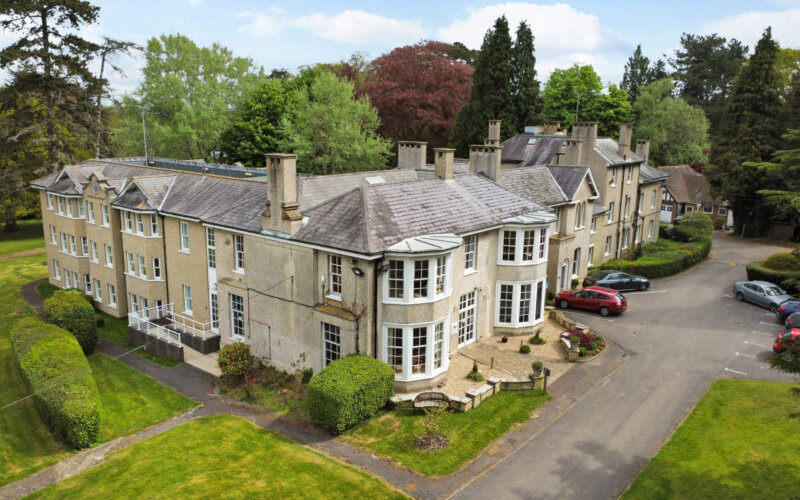 Felden Lodge