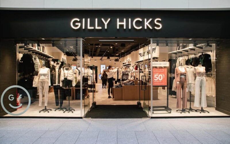 Gilly Hicks at Victoria Square 1[88]