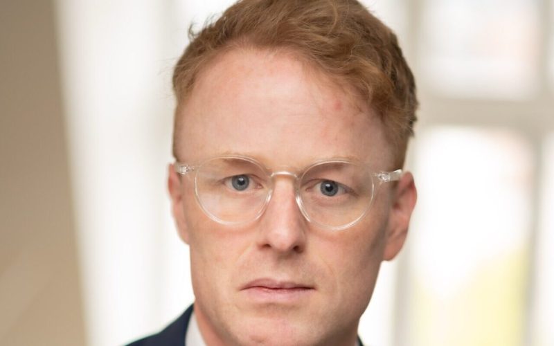 Headshot - Guy Cochrane