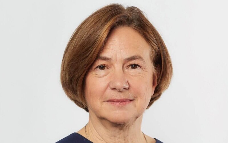 Helen Beck NED