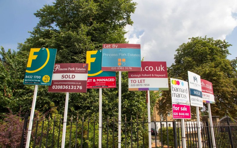 House prices shutterstock_1152968060-min