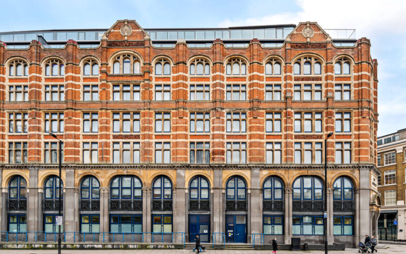 Lot 56 - City Approach, 190 City Road (Savills1)