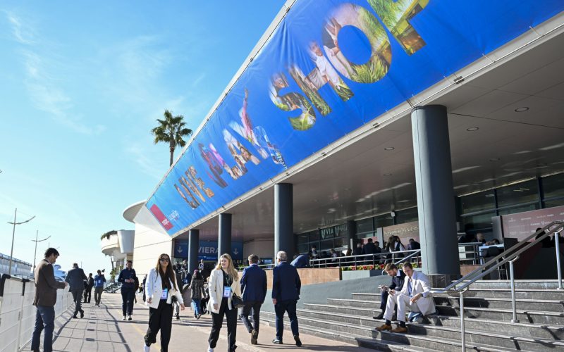 MAPIC 2024 - ATMOSPHERE - OUTSIDE VIEW