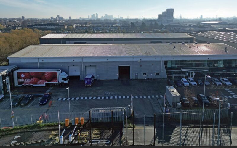 Ocado (cred LondonMetric)