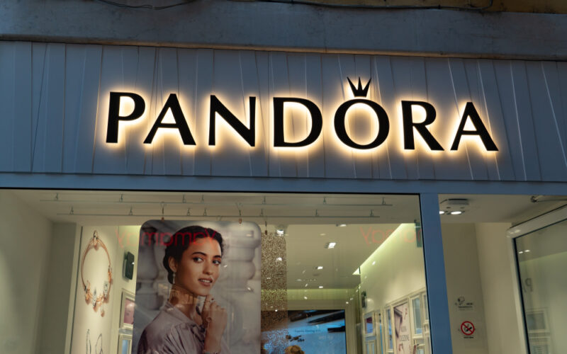 Verona,,Italy,-,September,5,,2018:,Pandora,Store.,Pandora,Is