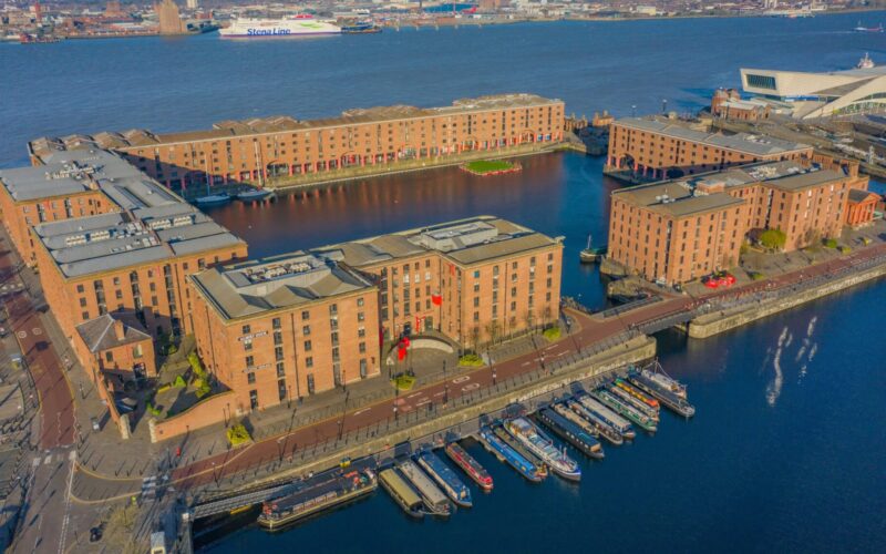 ROYAL ALBERT DOCK resized