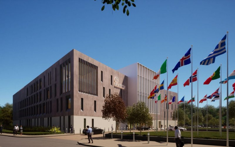 Reading-Weather Centre-ECMWF-CGI-Flags-full view