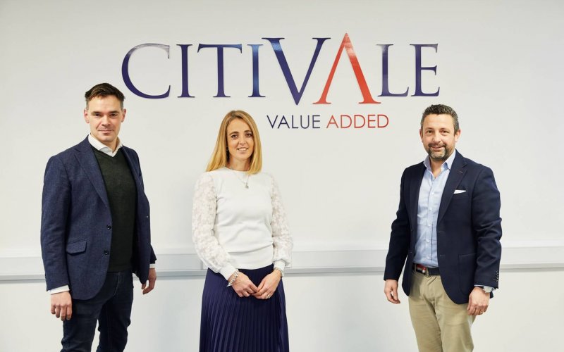 Rupert Kay - Rebecca Farnsworth - James Appleton-Metcalfe - low res