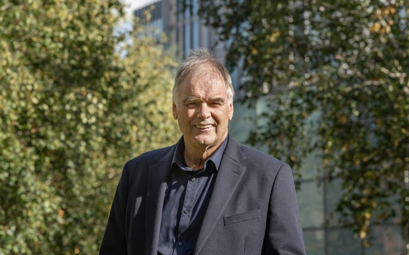 Russell Bolton