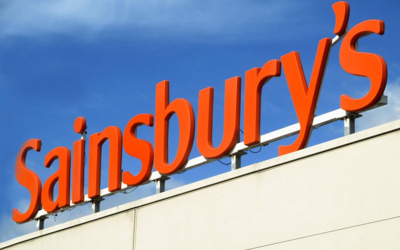 London-,February,,2019:,Sainsbury's,Supermarket,Sign.,A,Large,Chain,Of