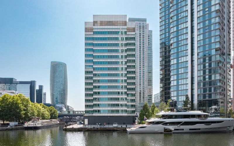 SierraQuebecBravo_Building