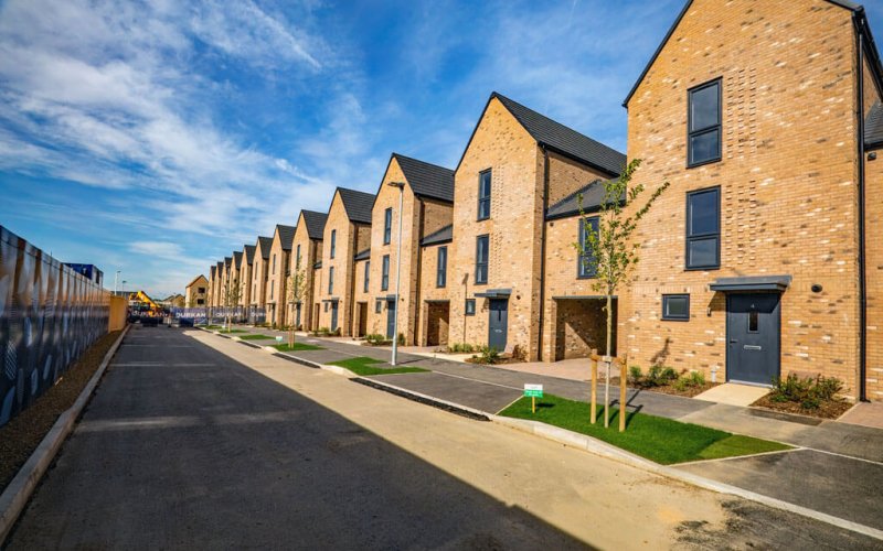 St Neots Picture Living