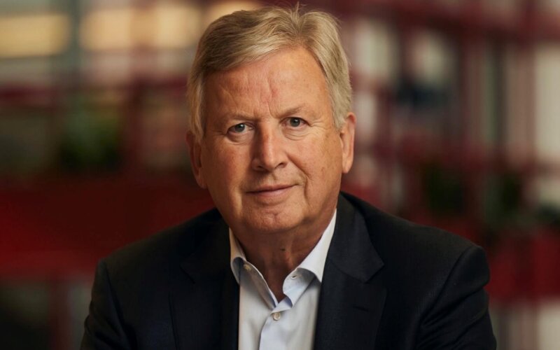 Stephen Hubbard headshot