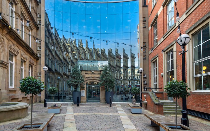 The Bourse External2