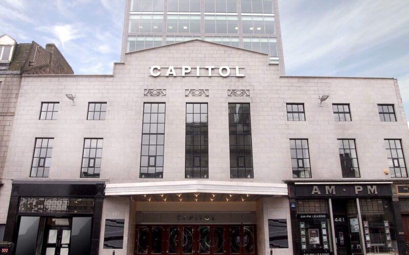 TheCapitol_External small