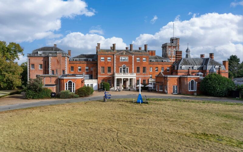 Theobalds Park Estate