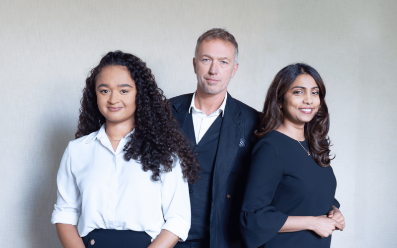 digital-team-portrait