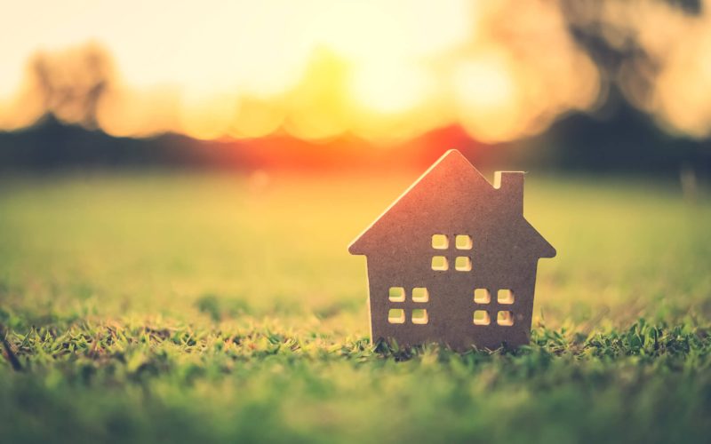Copy,Space,Of,Home,And,Life,Concept.,Small,Model,Home