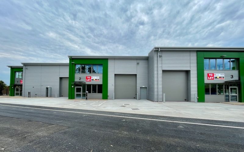 Units 1-3 Trade City Luton Warehouse To Let