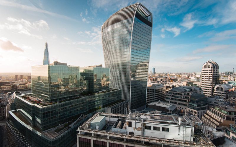 London,,Uk,-,October,18,,2019:,View,Of,The,Iconic