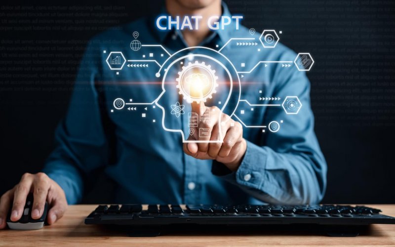 Chat GPT shutterstock_2249746403-min