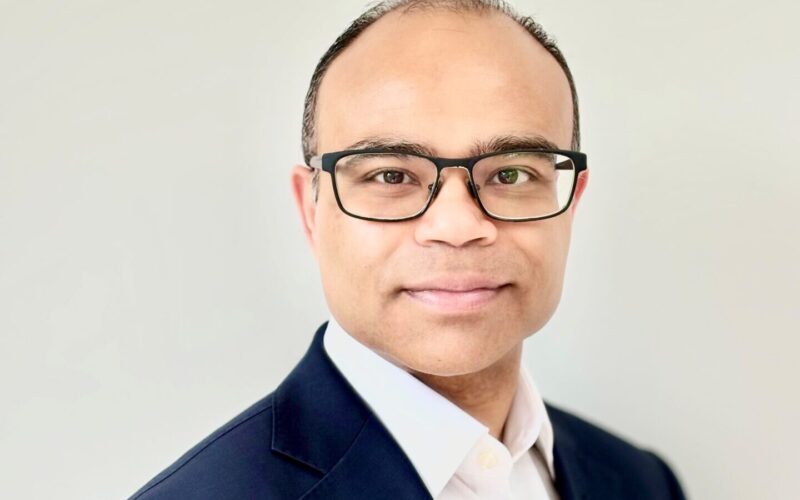 Dipayan Headshot New