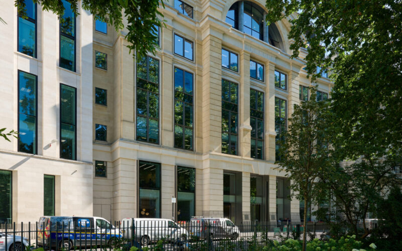 HERO 3.Finsbury Circus House