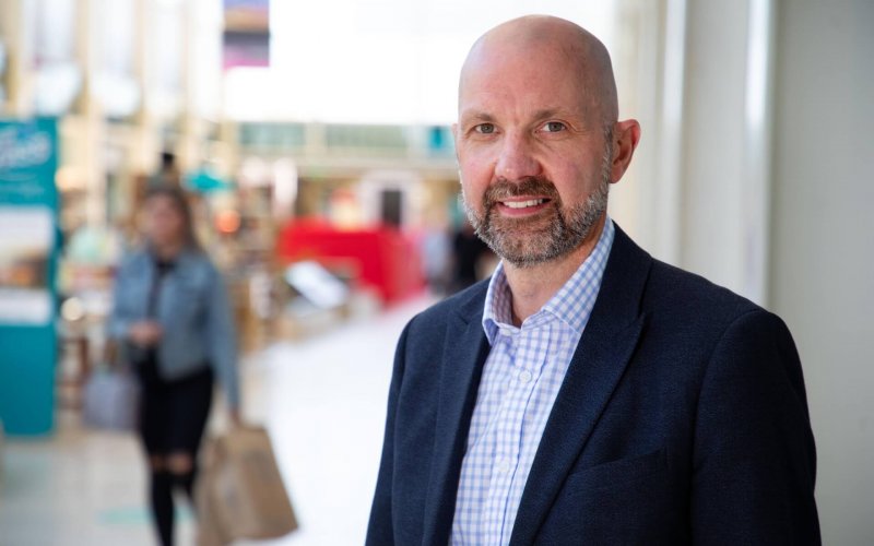 Centre Director, Kevin Duffy at centre:mk, one of the UK’s top 10 shopping centres, which reunited shoppers with their favourite brands as over 80 stores re-opened including Primark, Next and TK Maxx. With 18 doors, and a natural, open retail environment, the centre had been planning its phased re-opening for a number of weeks while reminding shoppers to ‘play your part’.
Credit: David Parry