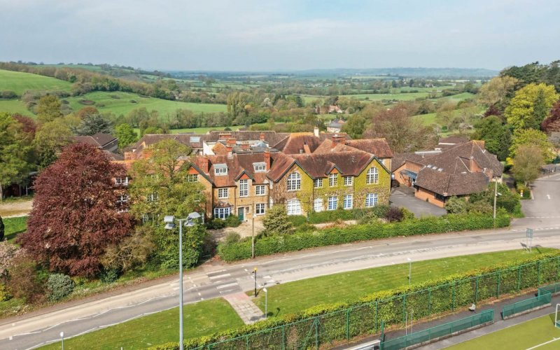 Knight Frank brings the former Bruton School for Girls to market