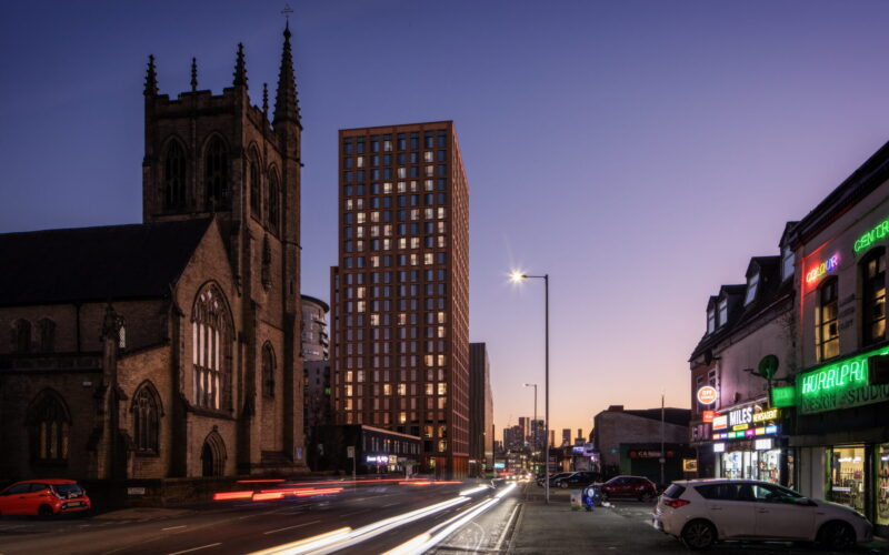 LORD_STREET Linear Living