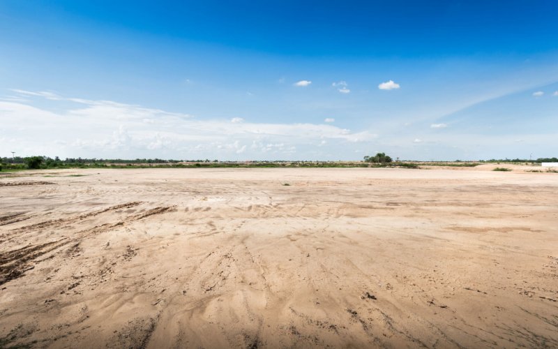 Empty,Dry,Cracked,Swamp,Reclamation,Soil,,Land,Plot,For,Housing