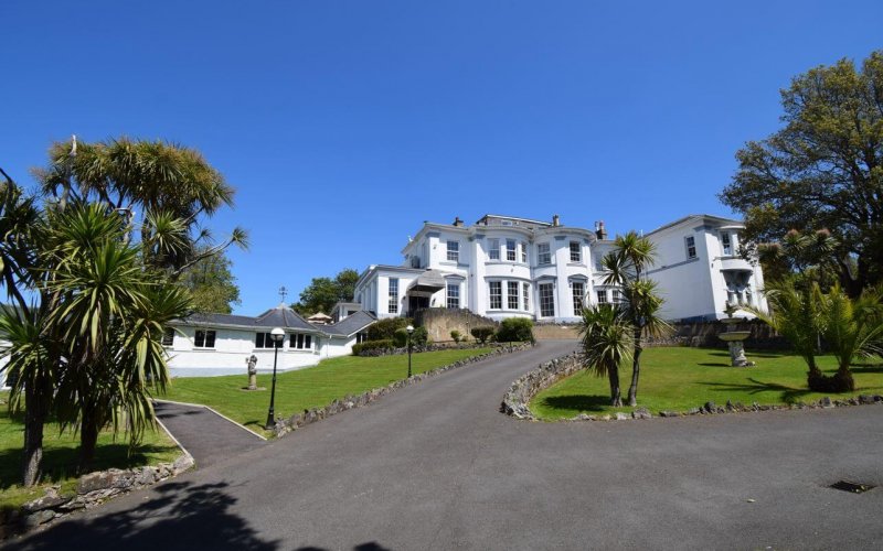 Lincombe Hall