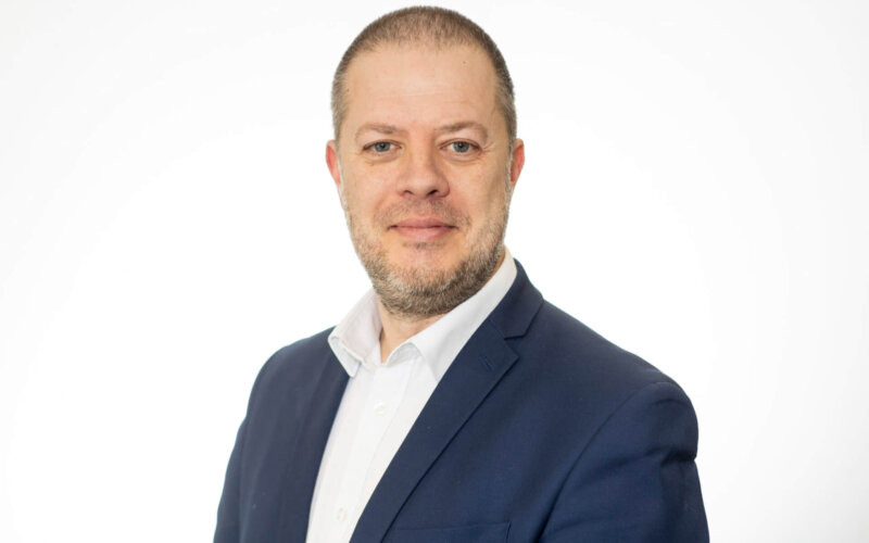 Martin Feakes