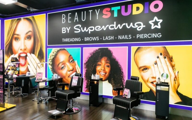 Meadowhall - Superdrug 1[90]