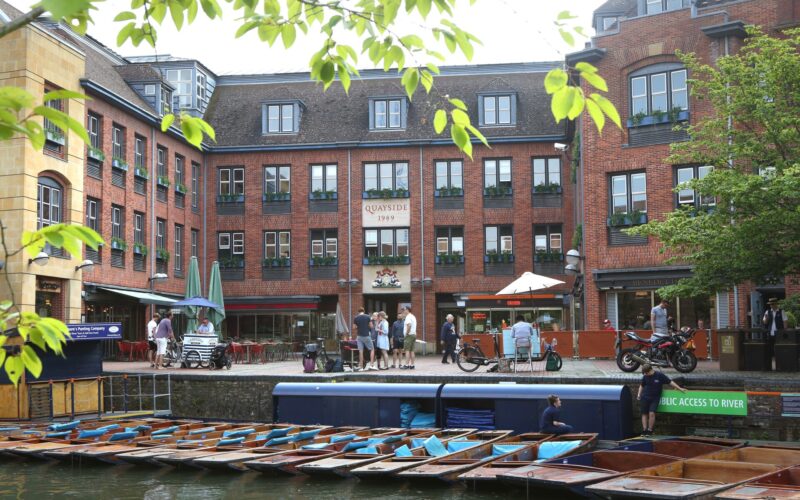 RMG Photography - June 2016

Quayside, Cambridge.
Pic - Richard Marsham/RMG Photography - Tel : 07798 758711