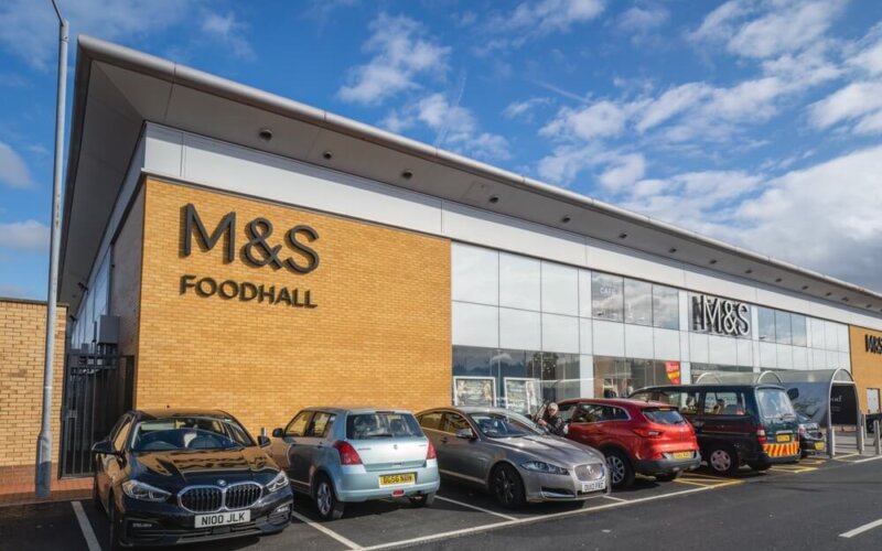 06.10.2022,St,Helens,,Merseyside,,Uk,At,Ravenhead,Retail,Park,We